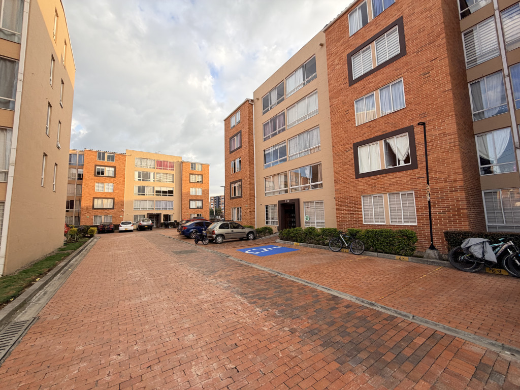 Apartamento en venta en Ub Rincon De Los Virreyes, Mosquera · foto 22 de 24