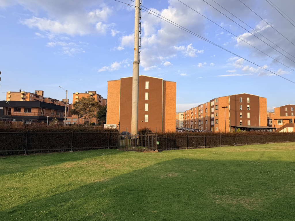 Apartamento en venta en Ub Rincon De Los Virreyes, Mosquera · foto 23 de 24
