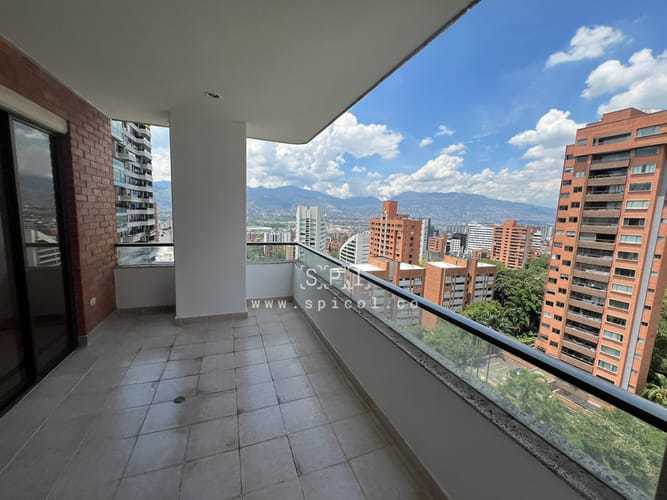 Apartamento de 3 alcobas en venta en Alejandría, Medellín, 262 m² · foto 15 de 24