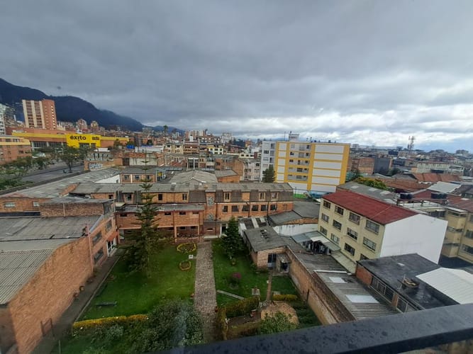 Apartaestudio en venta en Chapinero Central, Bogotá, 34 m² · foto 6 de 17