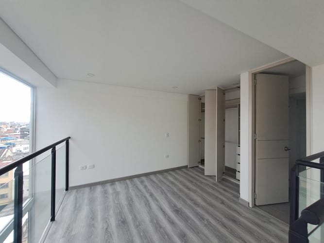Apartaestudio en venta en Chapinero Central, Bogotá, 34 m² · foto 9 de 17