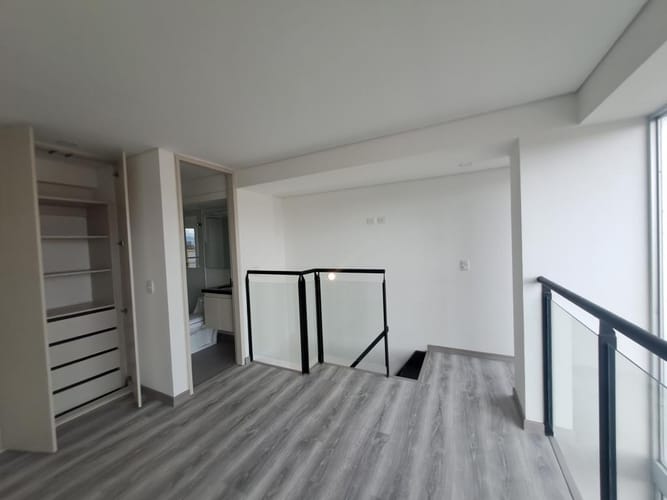 Apartaestudio en venta en Chapinero Central, Bogotá, 34 m² · foto 10 de 17