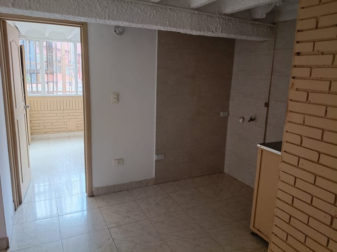 Apartamento de 1 alcoba en venta en Restrepo, Bogotá, 33 m² · foto 5 de 11