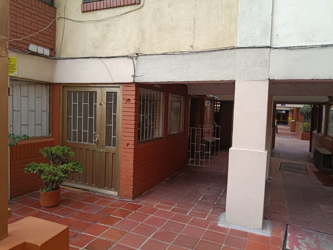 Apartamento de 1 alcoba en venta en Restrepo, Bogotá, 33 m² · foto 8 de 11