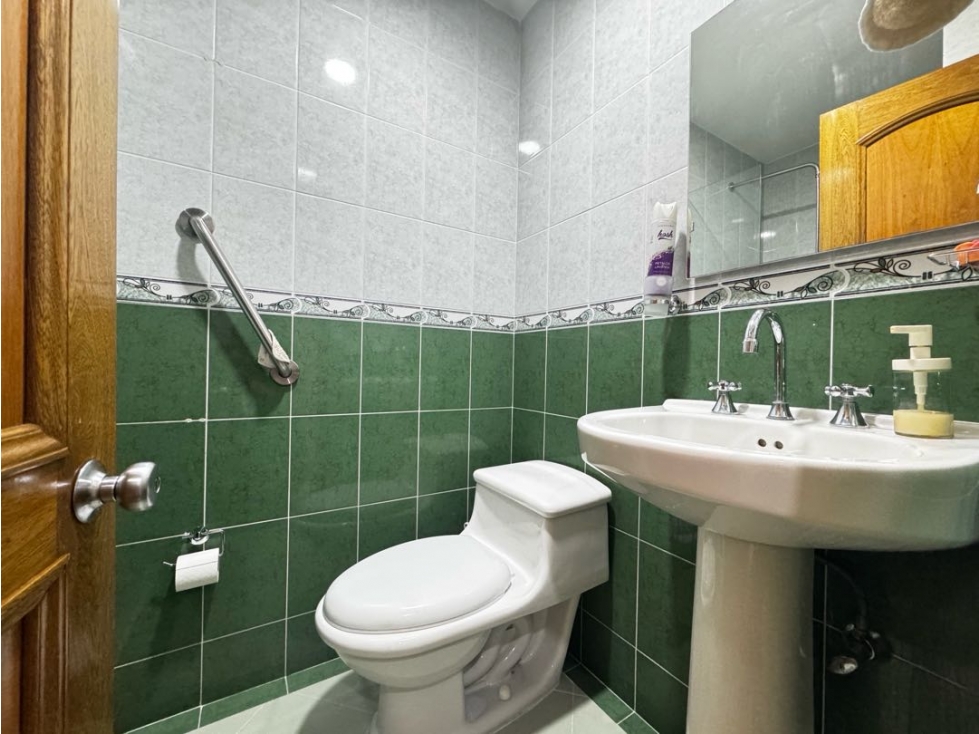 Apartamento en venta en El Portal, Envigado · foto 6 de 24
