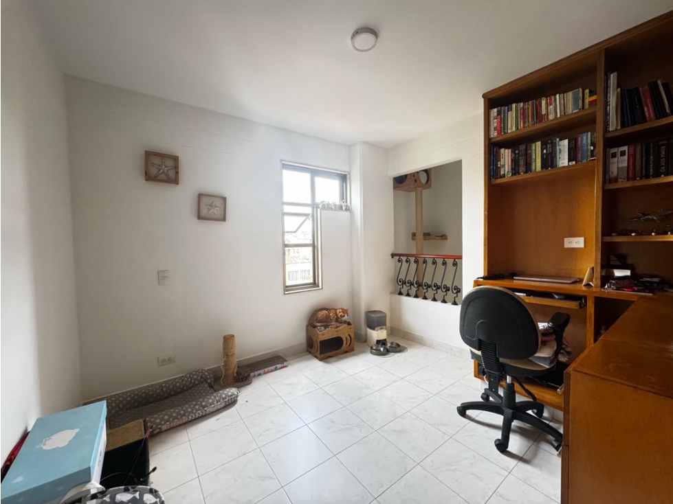 Apartamento en venta en El Portal, Envigado · foto 9 de 24