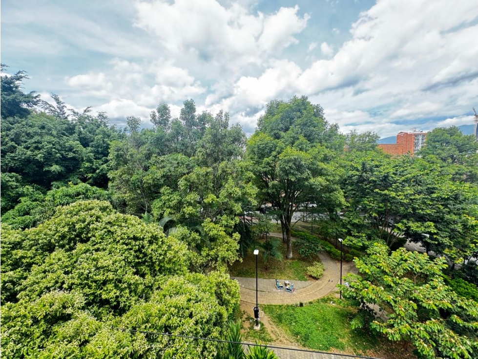 Apartamento en venta en El Portal, Envigado · foto 13 de 24