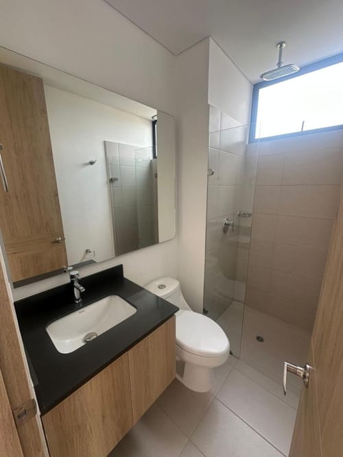 Apartamento de 2 alcobas en venta en Santa Teresita, Cali, 152 m² · foto 8 de 13