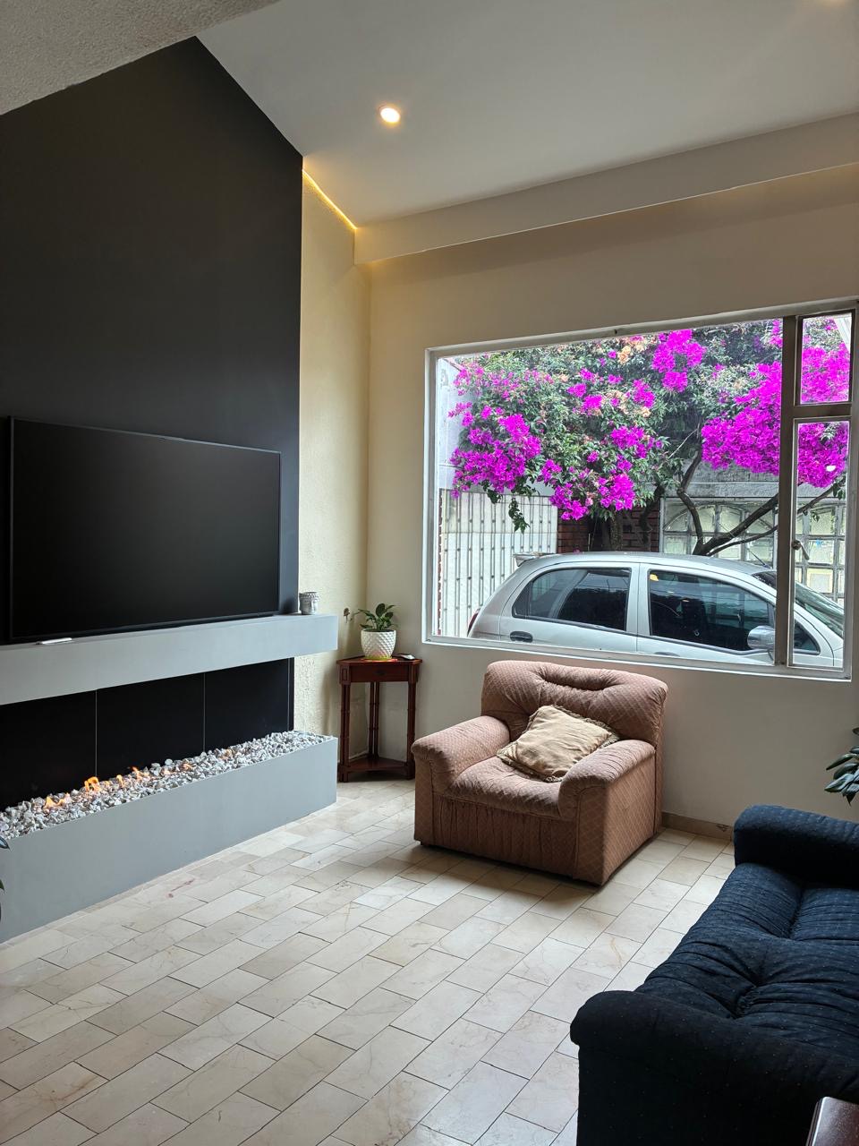 Casa en venta en Mandalay, Bogotá · foto 3 de 15