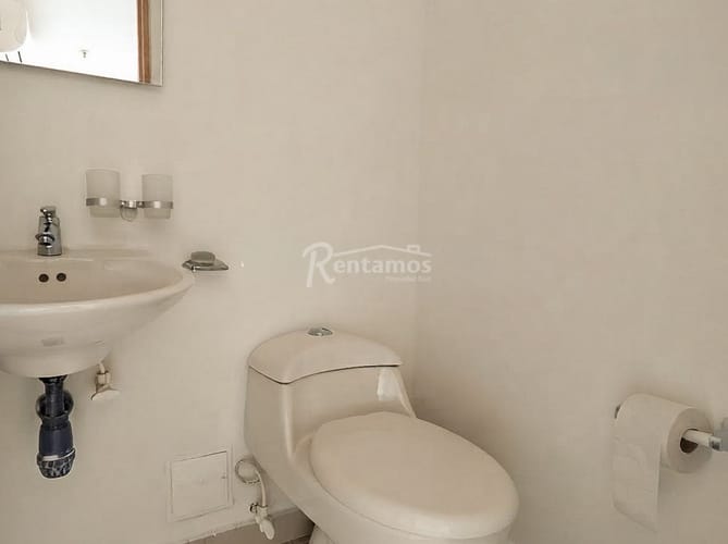 Oficina en arriendo en Naranjal, Medellín, 75 m² · foto 11 de 16
