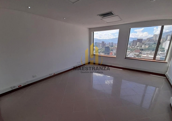 Oficina en arriendo en Astorga, Medellín, 75 m² · foto 2 de 9