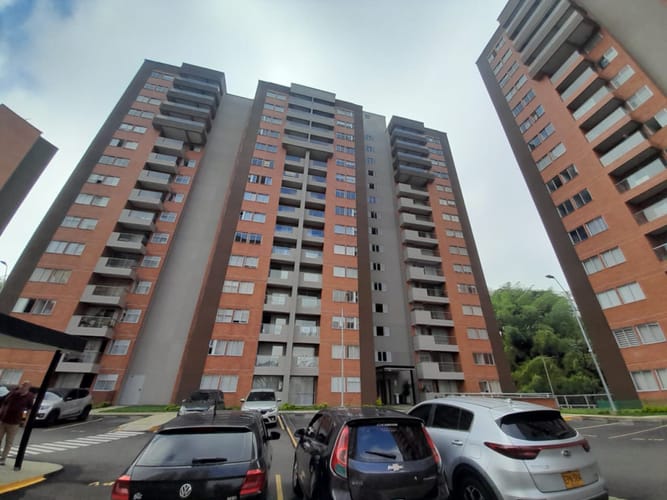 Apartamento de 2 alcobas en venta en Corocito, Pereira, 64 m² · foto 9 de 16