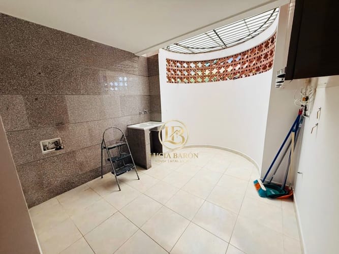 Casa de 4 alcobas en venta en La Doctora, Sabaneta, 461 m² · foto 8 de 24