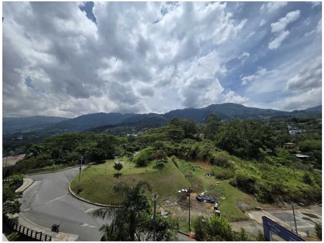 Apartamento de 3 alcobas en venta en Camino Verde, Envigado, 116 m² · foto 6 de 17