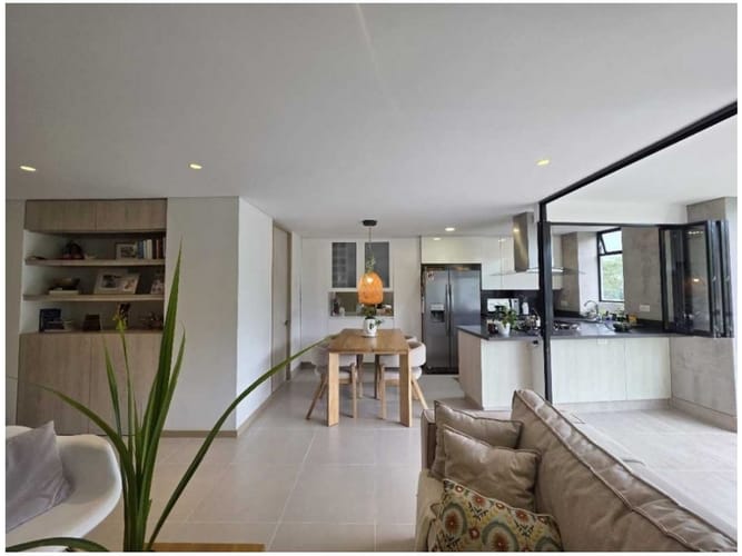 Apartamento de 3 alcobas en venta en Camino Verde, Envigado, 116 m² · foto 9 de 17