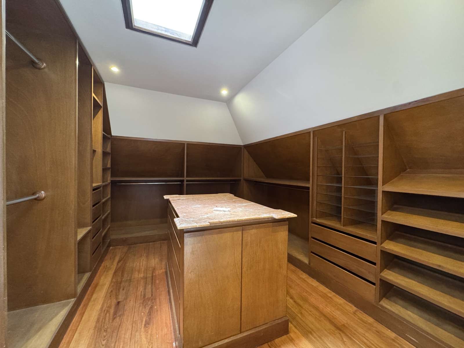 Apartamento en arriendo en La Carolina, Bogotá · foto 12 de 19