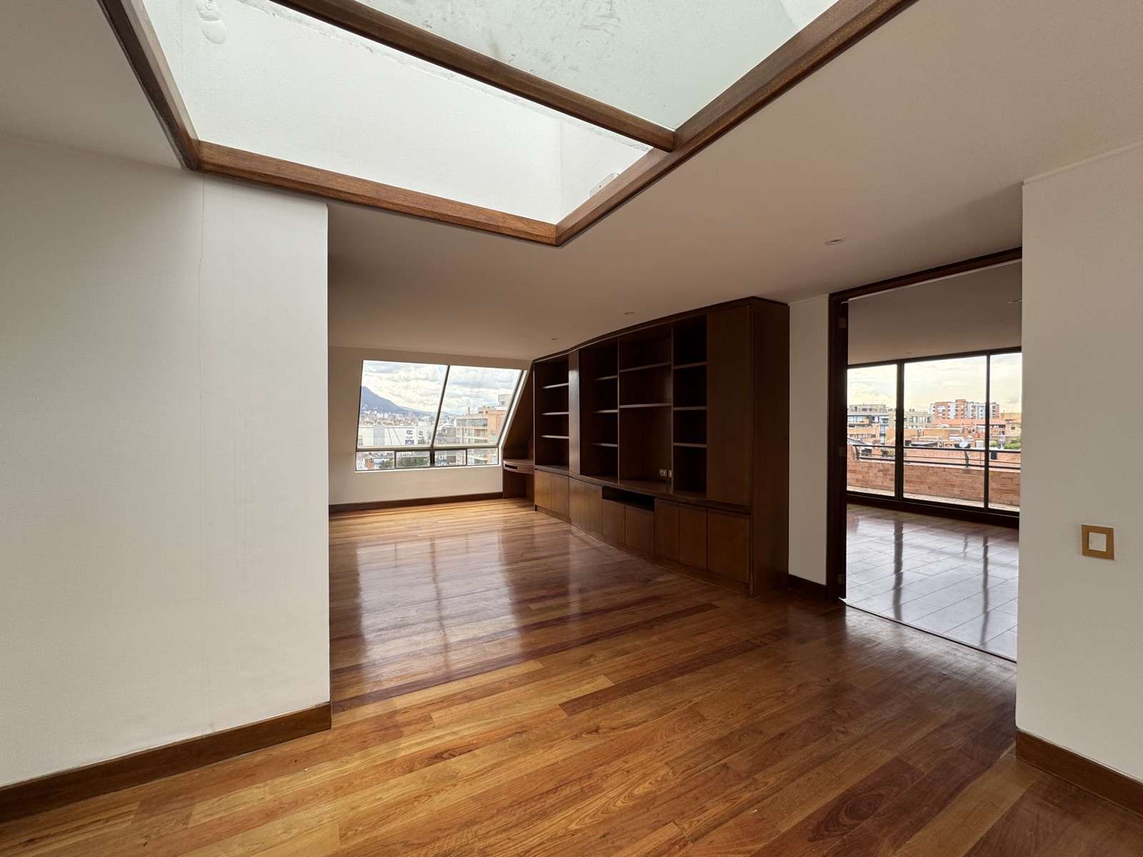 Apartamento en arriendo en La Carolina, Bogotá · foto 18 de 19