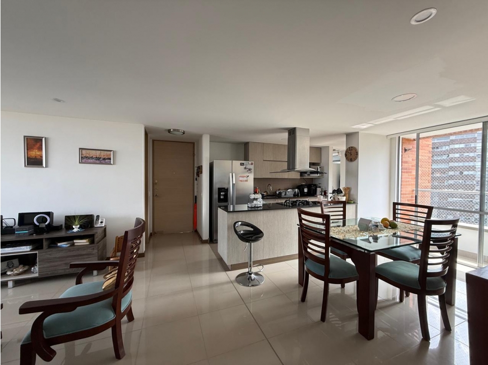 Apartamento en venta en Cumbres, Envigado · foto 2 de 20