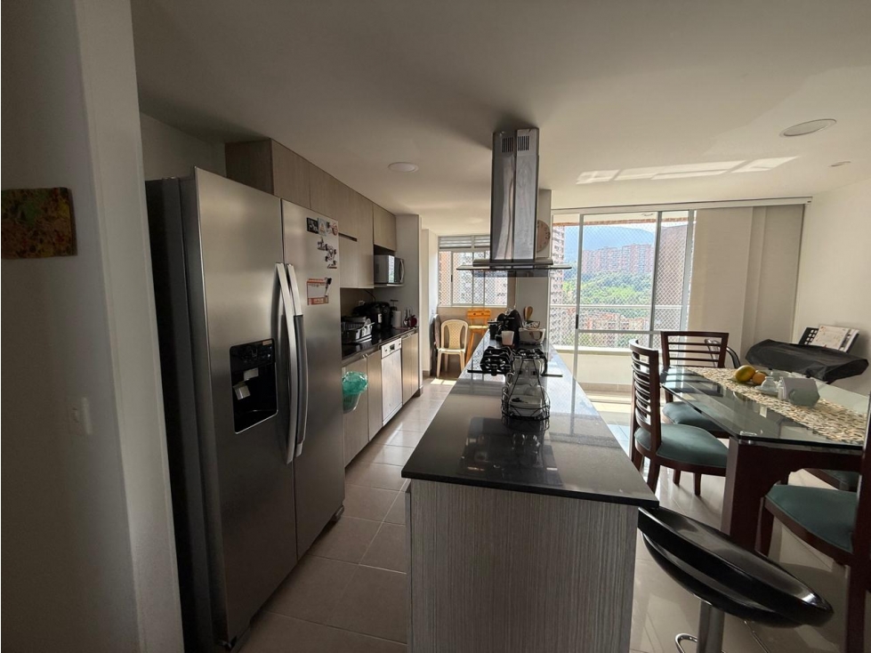 Apartamento en venta en Cumbres, Envigado · foto 6 de 20