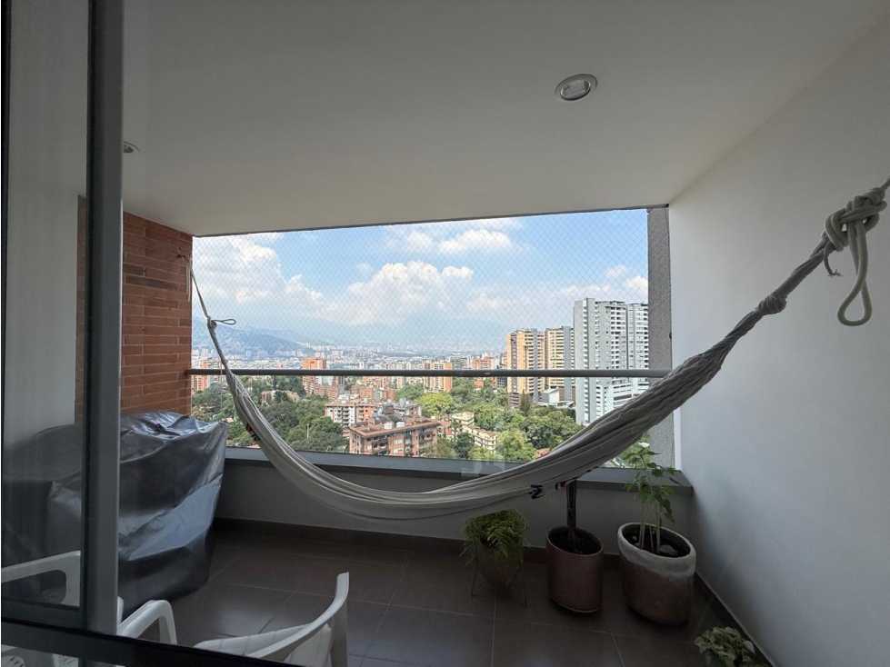Apartamento en venta en Cumbres, Envigado · foto 10 de 20