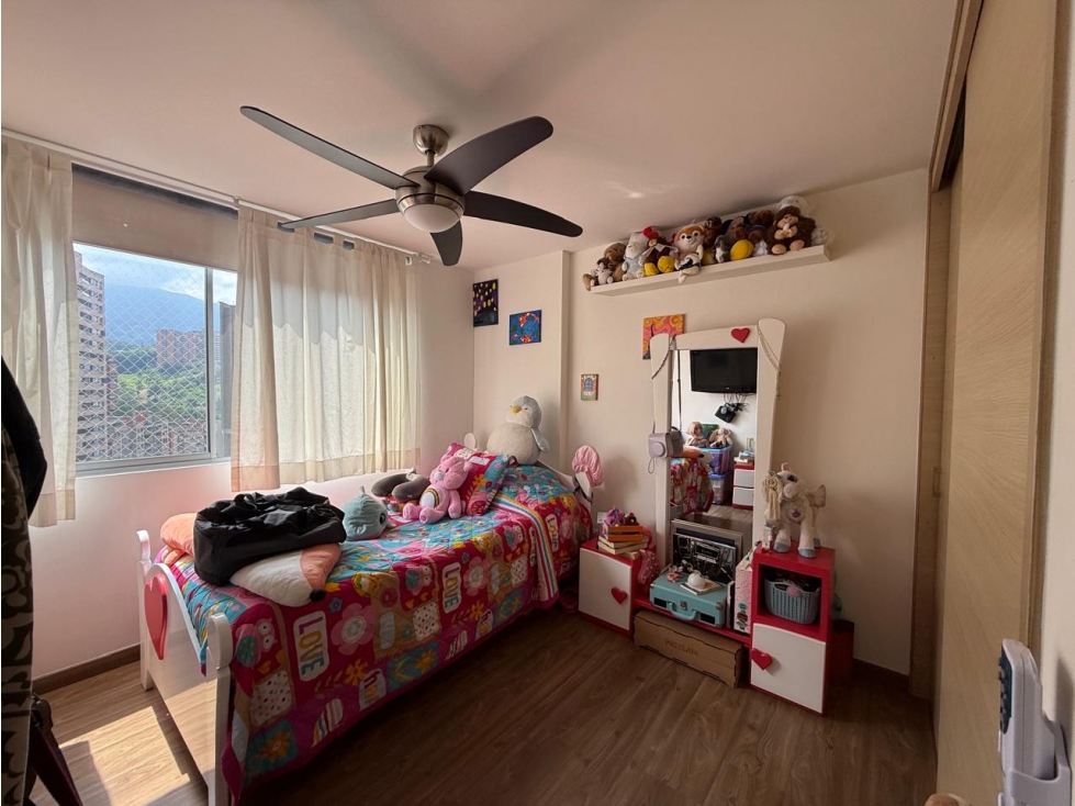 Apartamento en venta en Cumbres, Envigado · foto 16 de 20