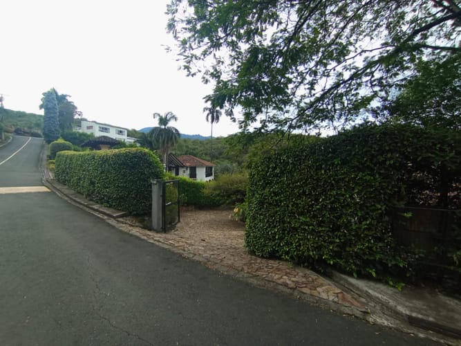 Casa de 4 alcobas en venta en Rincon Dapa, Yumbo, 391 m² · foto 2 de 24
