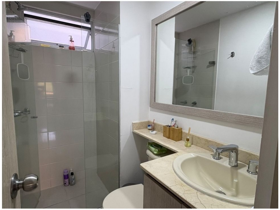 Apartamento en venta en Uribe Angel, Envigado · foto 15 de 16