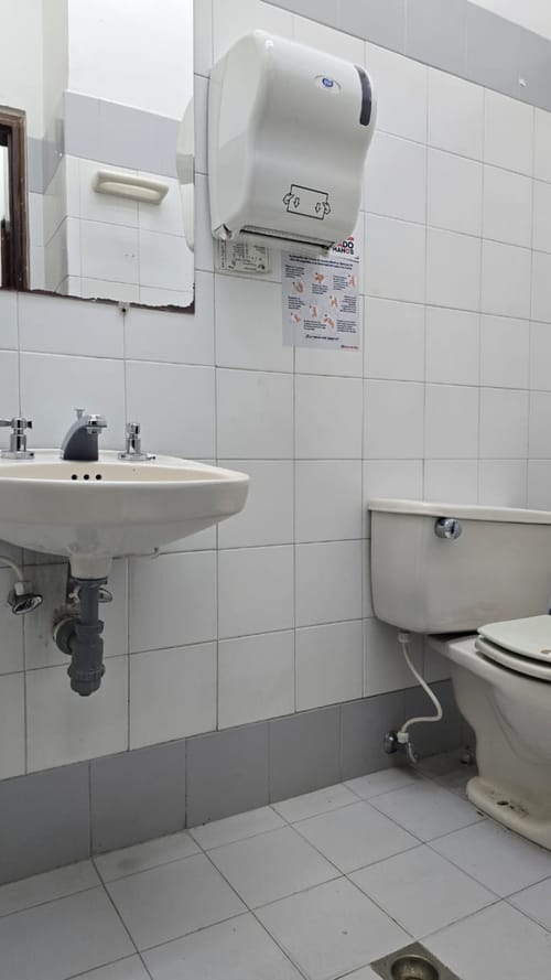 Local en arriendo en La Candelaria, Medellín, 350 m² · foto 6 de 16