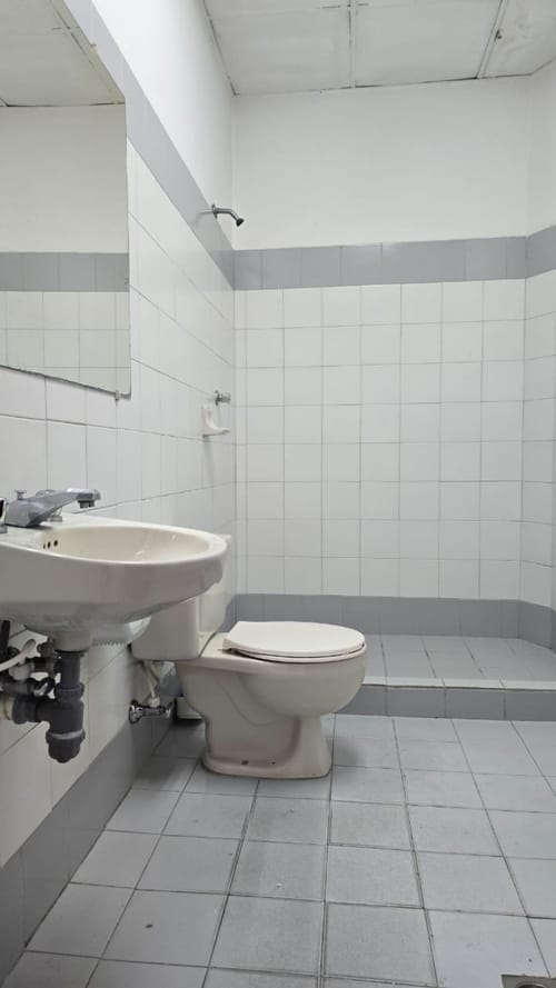 Local en arriendo en La Candelaria, Medellín, 350 m² · foto 10 de 16