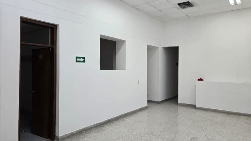 Local en arriendo en La Candelaria, Medellín, 350 m² · foto 13 de 16