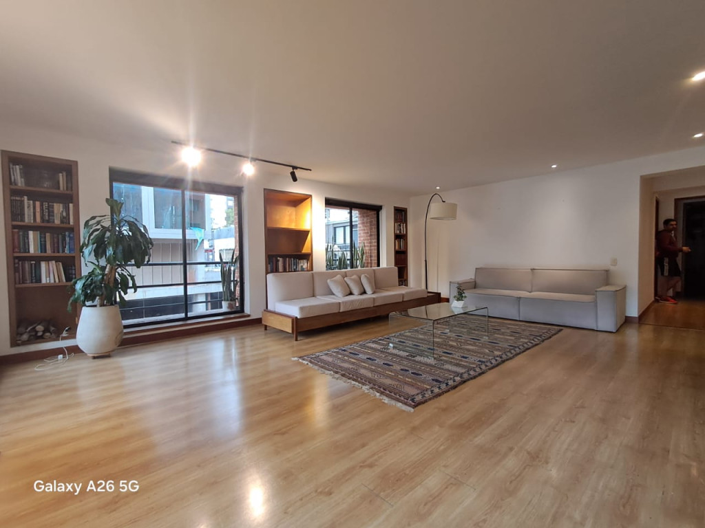 Apartamento en arriendo en La Cabrera, Bogotá · foto 2 de 15