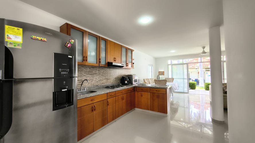 Casa de 4 alcobas en venta en Aqualina, Girardot, 148 m² · foto 3 de 22