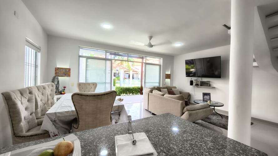 Casa de 4 alcobas en venta en Aqualina, Girardot, 148 m² · foto 4 de 22