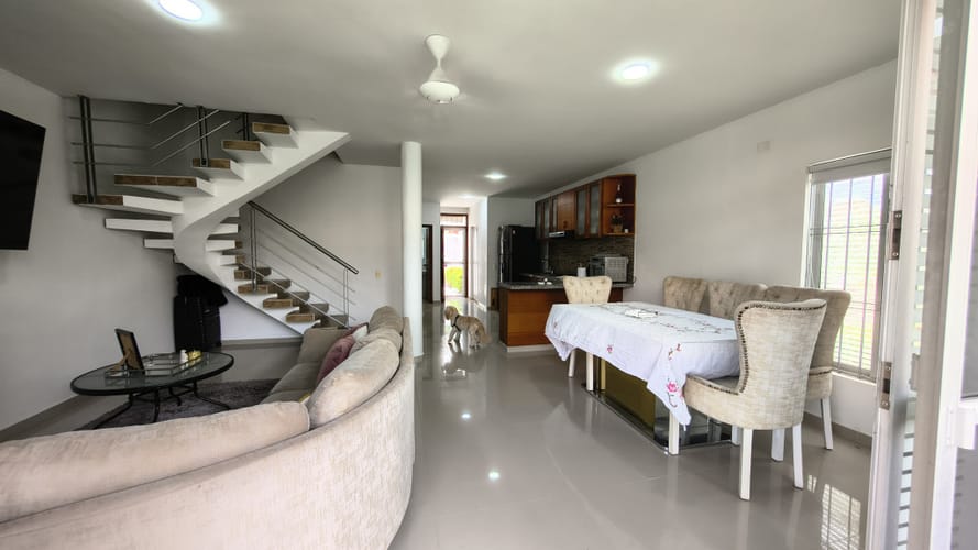 Casa de 4 alcobas en venta en Aqualina, Girardot, 148 m² · foto 6 de 22