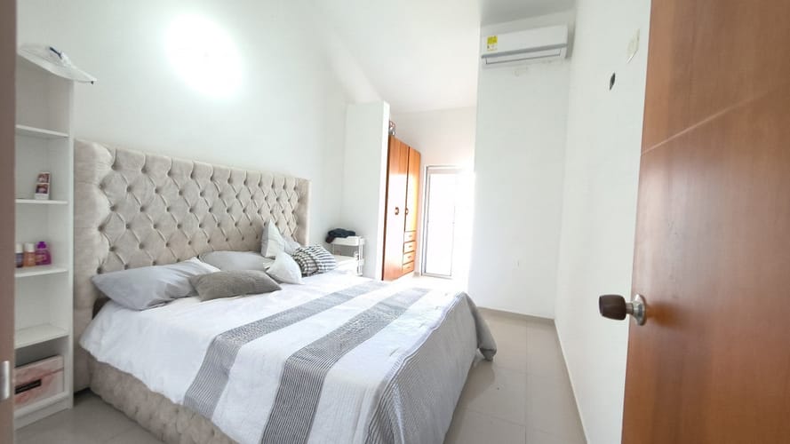 Casa de 4 alcobas en venta en Aqualina, Girardot, 148 m² · foto 7 de 22
