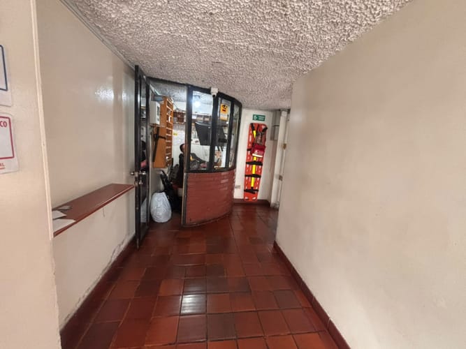 Apartamento de 3 alcobas en venta en 20 De Julio, Bogotá, 59 m² · foto 4 de 24
