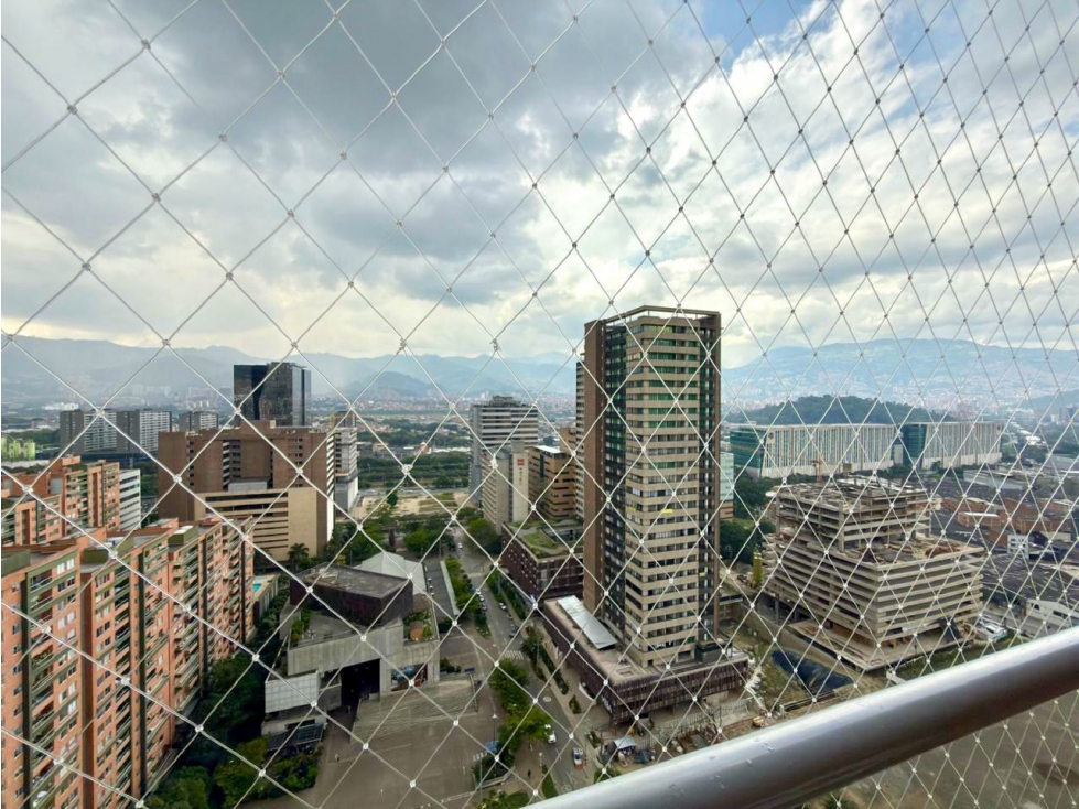 Apartamento en venta en Ciudad Del Río, Medellín · foto 8 de 24