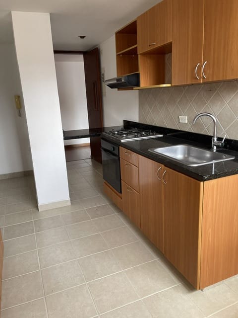 Apartamento de 3 alcobas en venta en Colina Campestre, Bogotá, 90 m² · foto 11 de 18