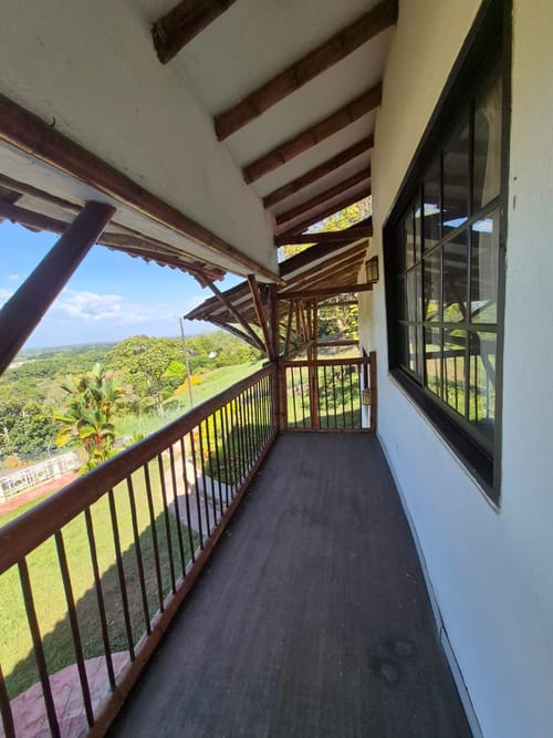 Casa de 4 alcobas en arriendo en San Vicente, Jamundí, 1324 m² · foto 6 de 24