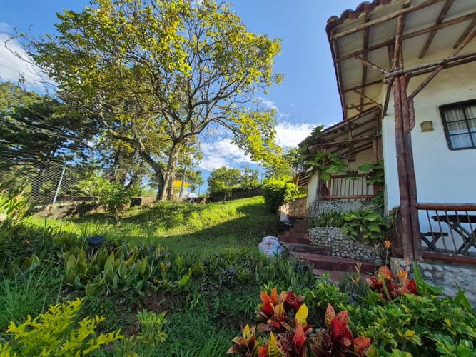 Casa de 4 alcobas en arriendo en San Vicente, Jamundí, 1324 m² · foto 15 de 24