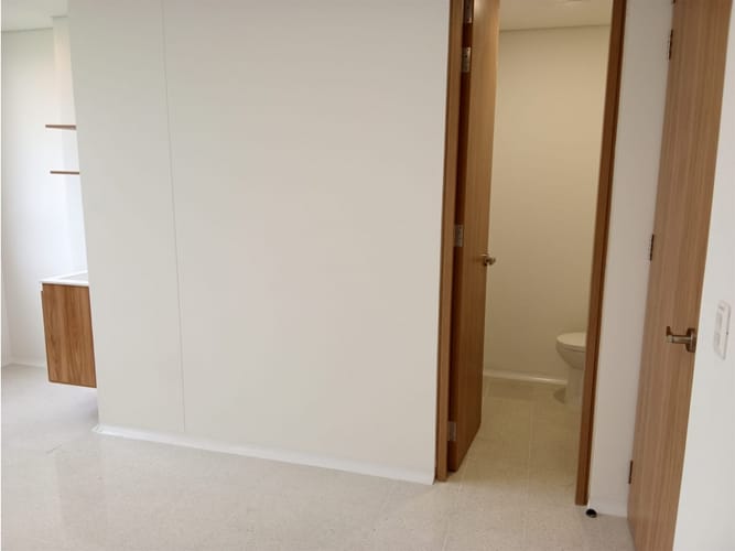 Consultorio en arriendo en Los Pinos, Medellín, 30 m² · foto 10 de 24