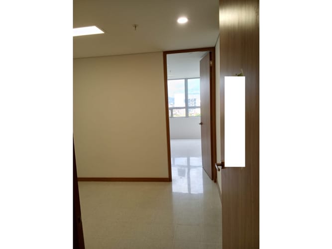 Consultorio en arriendo en Los Pinos, Medellín, 30 m² · foto 19 de 24