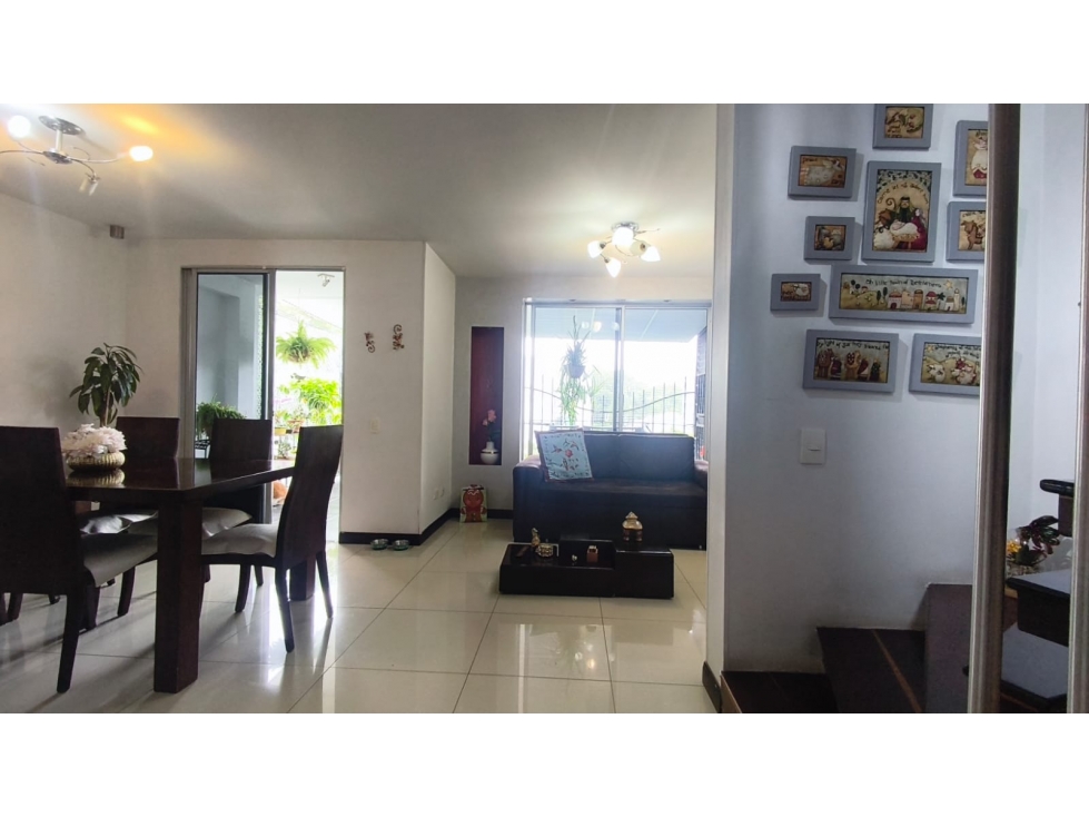 Casa en venta en Pinares, Pereira · foto 4 de 24