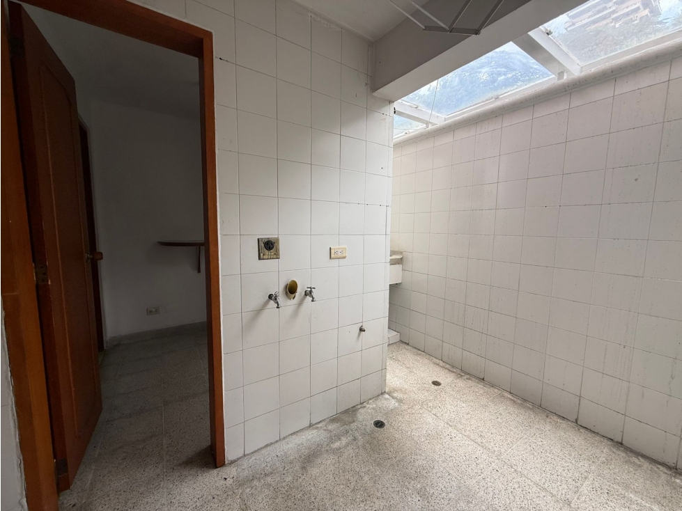 Casa en arriendo en Las Palmas, Medellín · foto 5 de 17