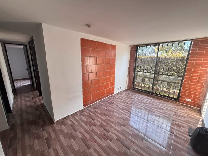 Apartamento de 3 alcobas en venta en Zona Centro, Madrid, 50 m² · foto 2 de 12