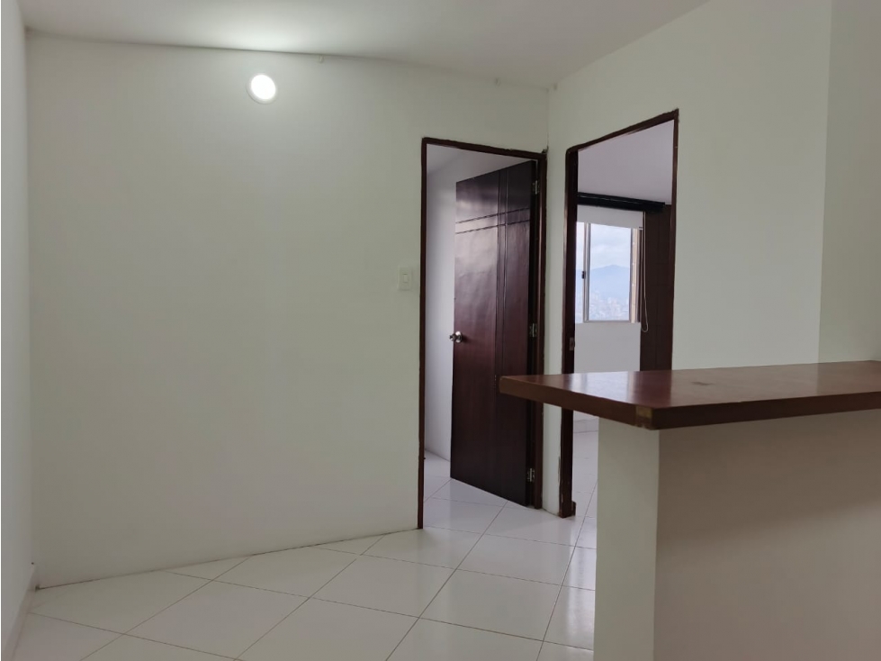 2BR Apartment in Calasanz (38 m²) - 3