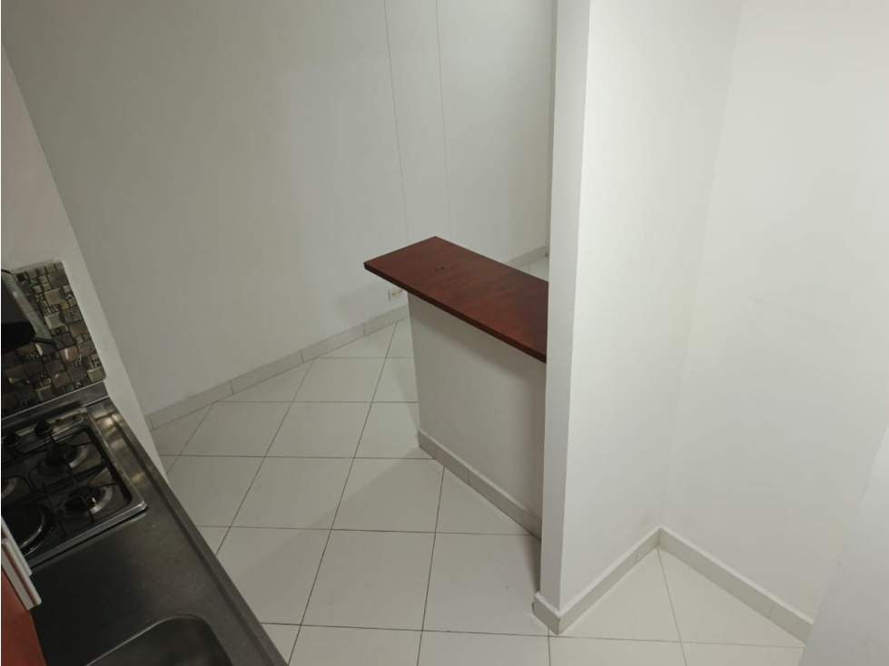 2BR Apartment in Calasanz (38 m²) - 4