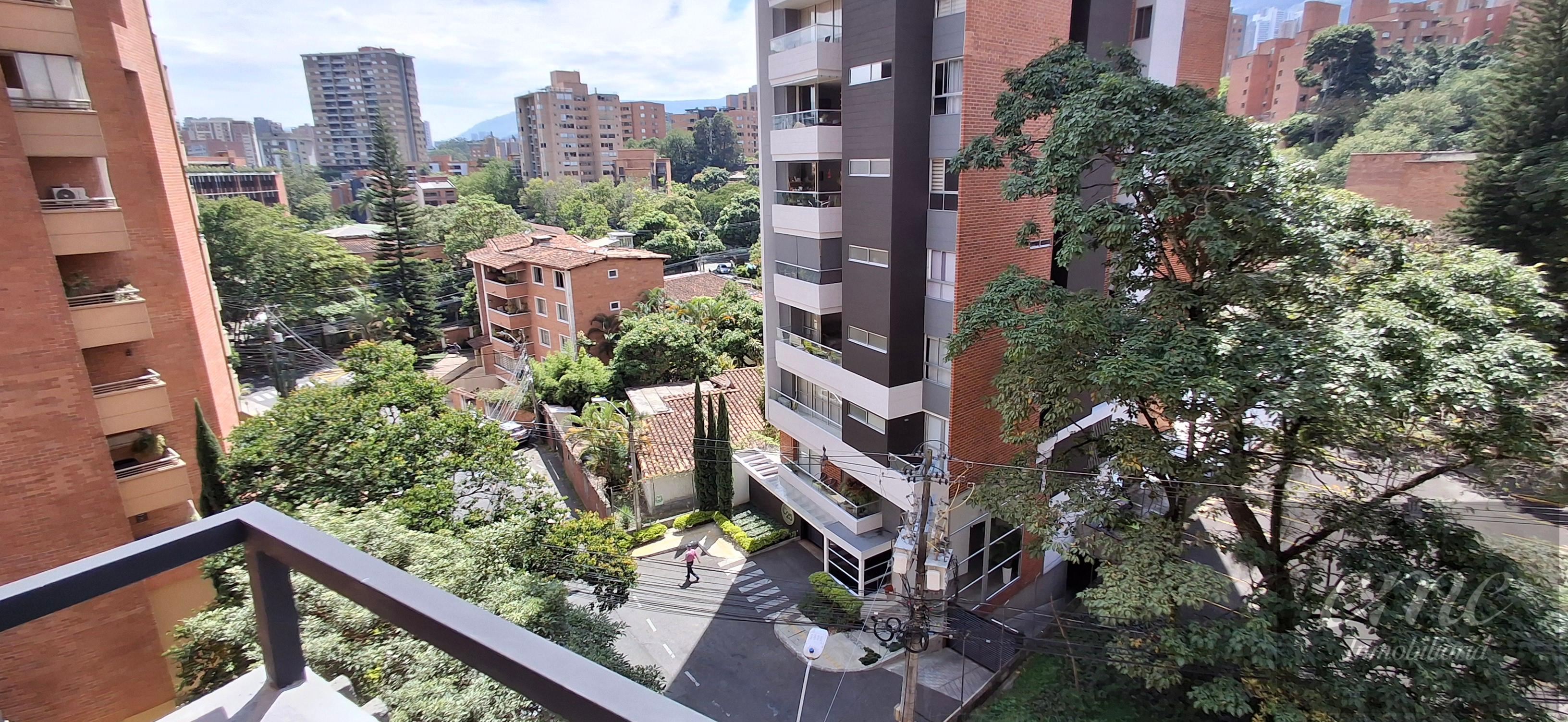 Apartamento en arriendo en Pontevedra, Envigado · foto 2 de 24