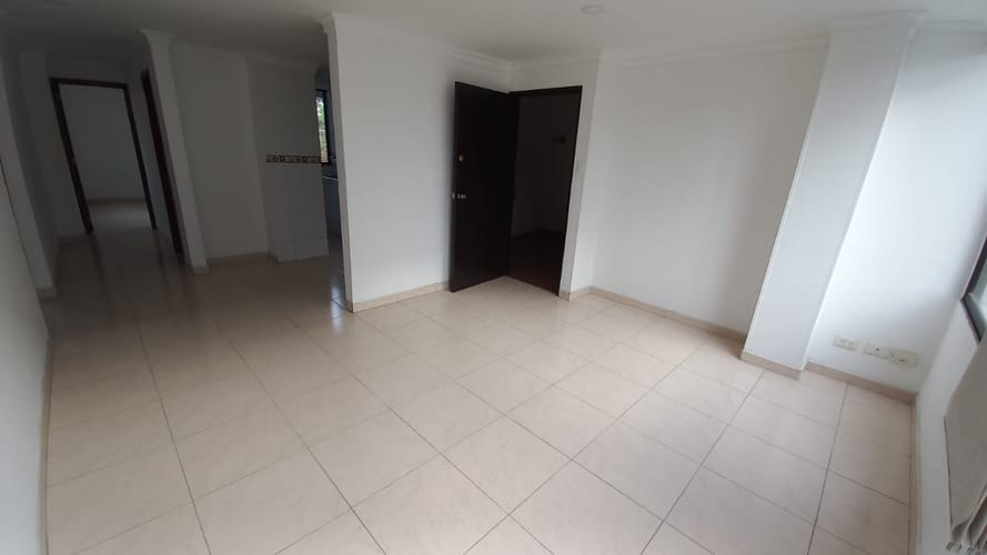Apartamento de 3 alcobas en venta en Restrepo, Ibagué, 62 m² · foto 4 de 6