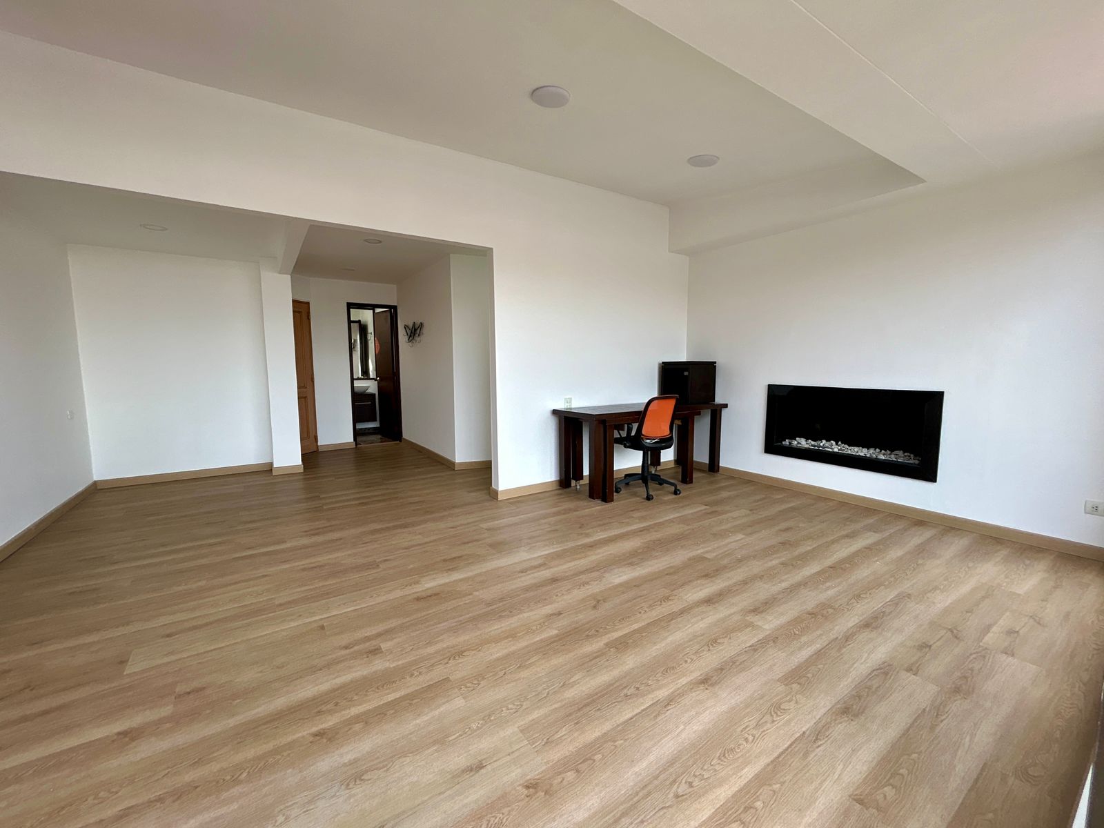 Apartamento en venta en Quinta Paredes, Bogotá · foto 7 de 24